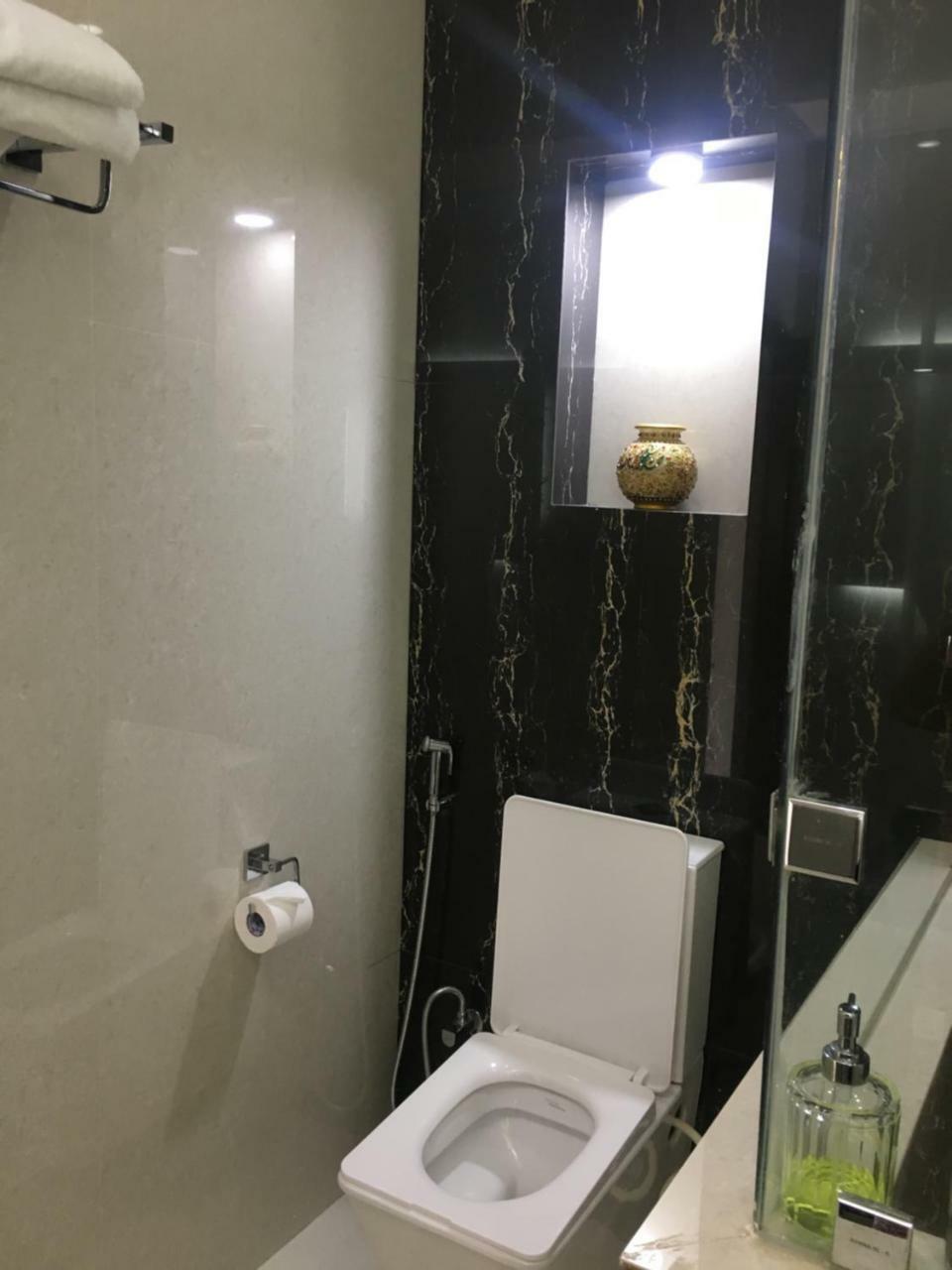 Silvertip Cafe & Homestay 科塔吉里 外观 照片